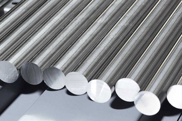 High initial permeability soft magnetic alloy round rod