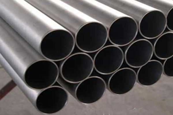 Sealing alloy pipes